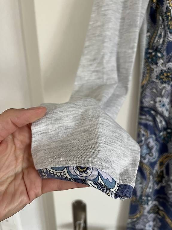 Vestiti: Homewear Kleid langarm Gr. 36/S – Usato da Zürich venduto da cel_cw9k 2