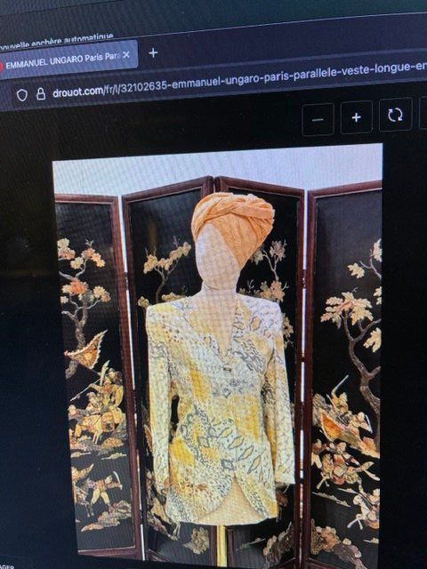 Tops: E.UNGARO – D'occasion à Evilard par nenette01 1