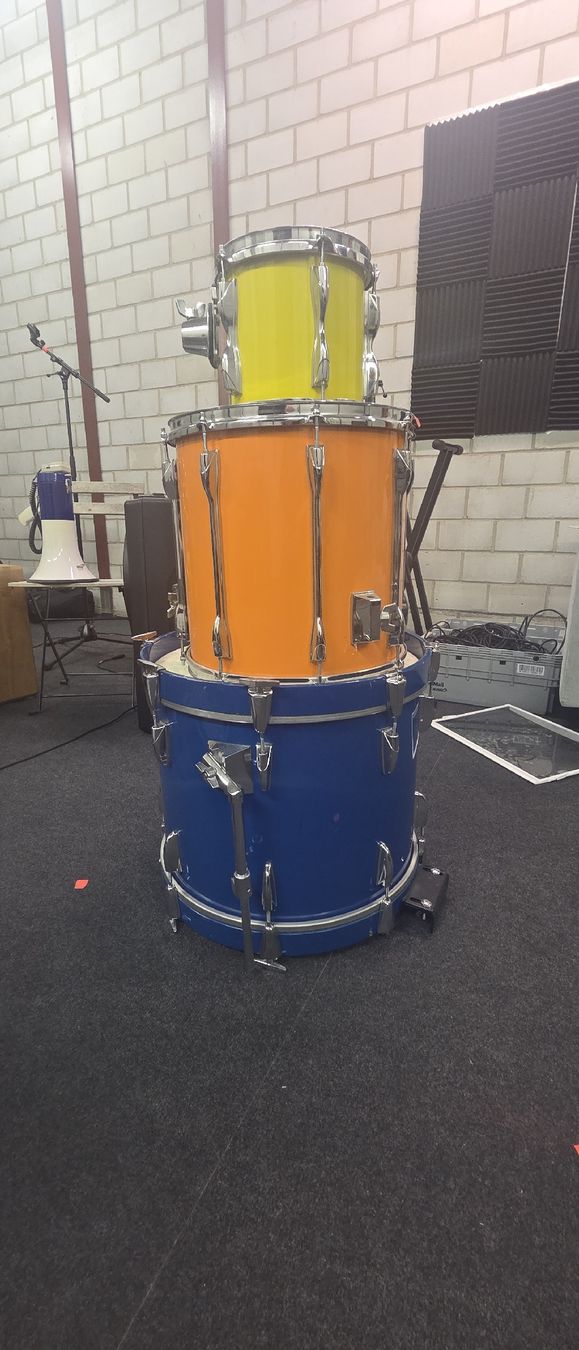 Yamaha Strumenti musicali: Farbenfrohes Yamaha Schlagzeug  – Usato da Witterswil venduto da firedancer70