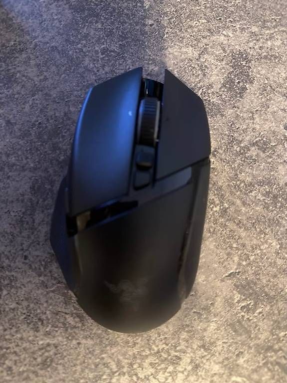 Razer Basilisk V3 Pro Souris gaming sans fil RGB (Neu und ...