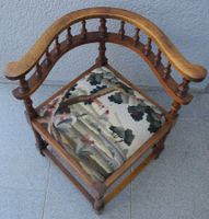 Wunderschöner Antiker Eckstuhl Sessel