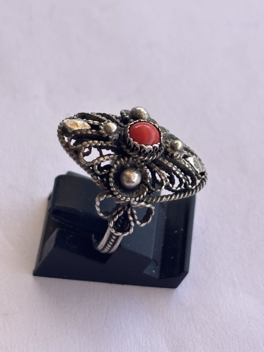 Anelli: Ring Silber 925 mit rotem Stein  – Usato da Langnau am Albis venduto da flusspflege 3