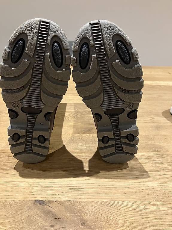 Scarpe per ragazzi: Gummistiefel Gr.28 – Usato da Roggwil BE venduto da waelchli87 2