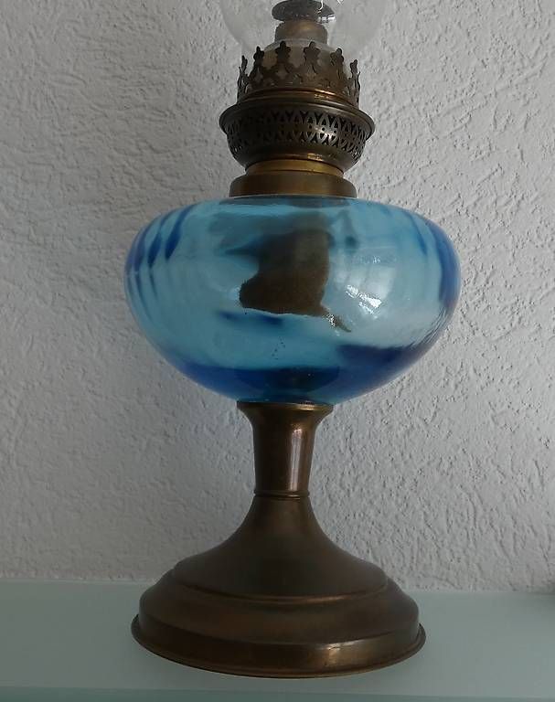 Lampade: Petroleum-Lampe Antik blau – Usato da Erlenbach ZH venduto da gui_6zw8 2