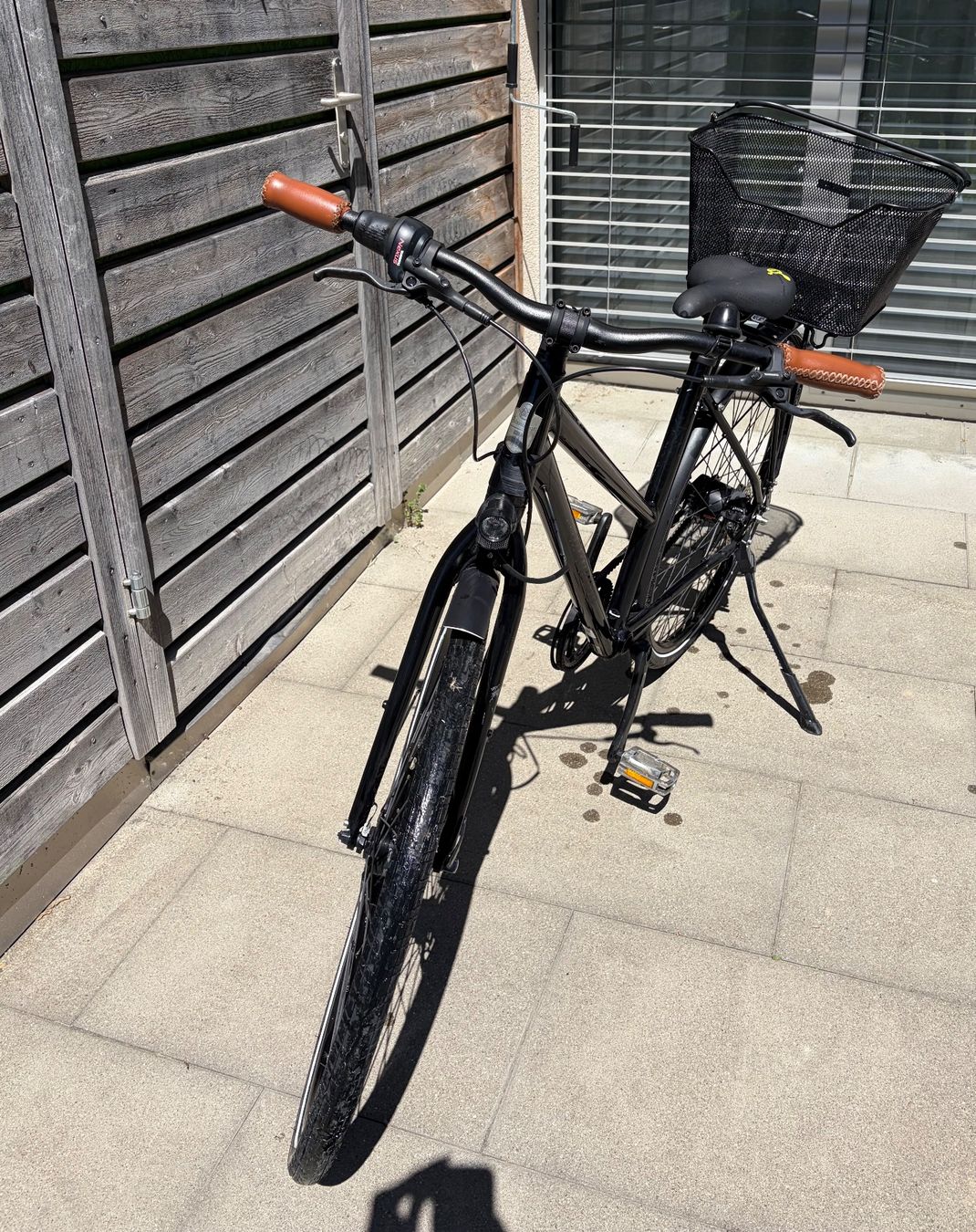 Diamant Velos: Velo Damen Diamant 247 Schwarz – Gebraucht aus Winterthur von ser_mtp6 5
