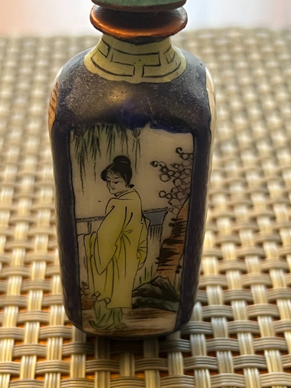 Flaconi: Antiker Chin.Snuff Flacon handbemalt – Usato da Gränichen venduto da Paolosch 1