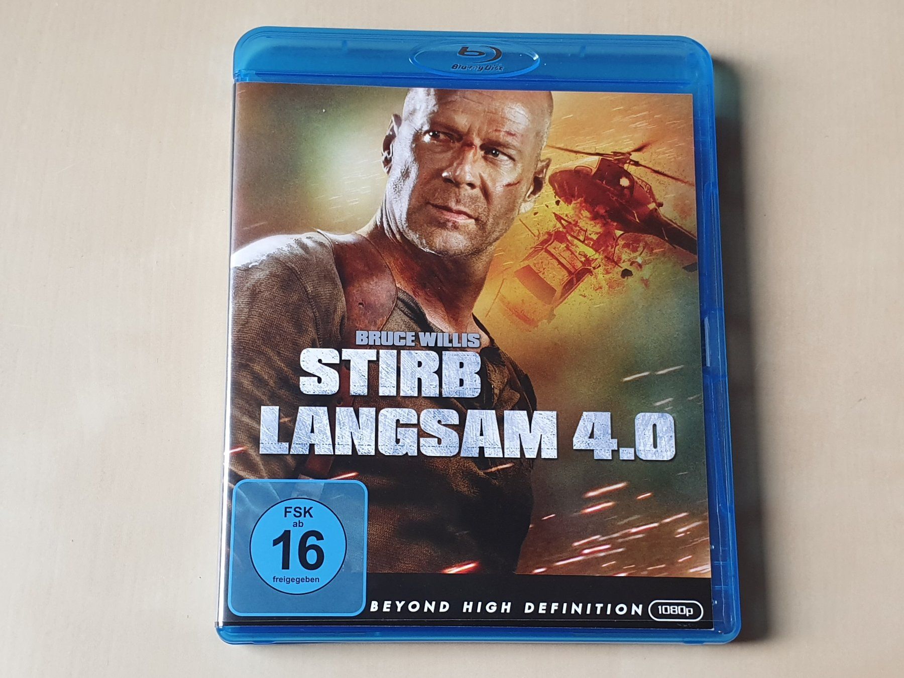 Tutti i DVDs: Stirb Langsam 4.0 – Usato da Stansstad venduto da collectorsshop