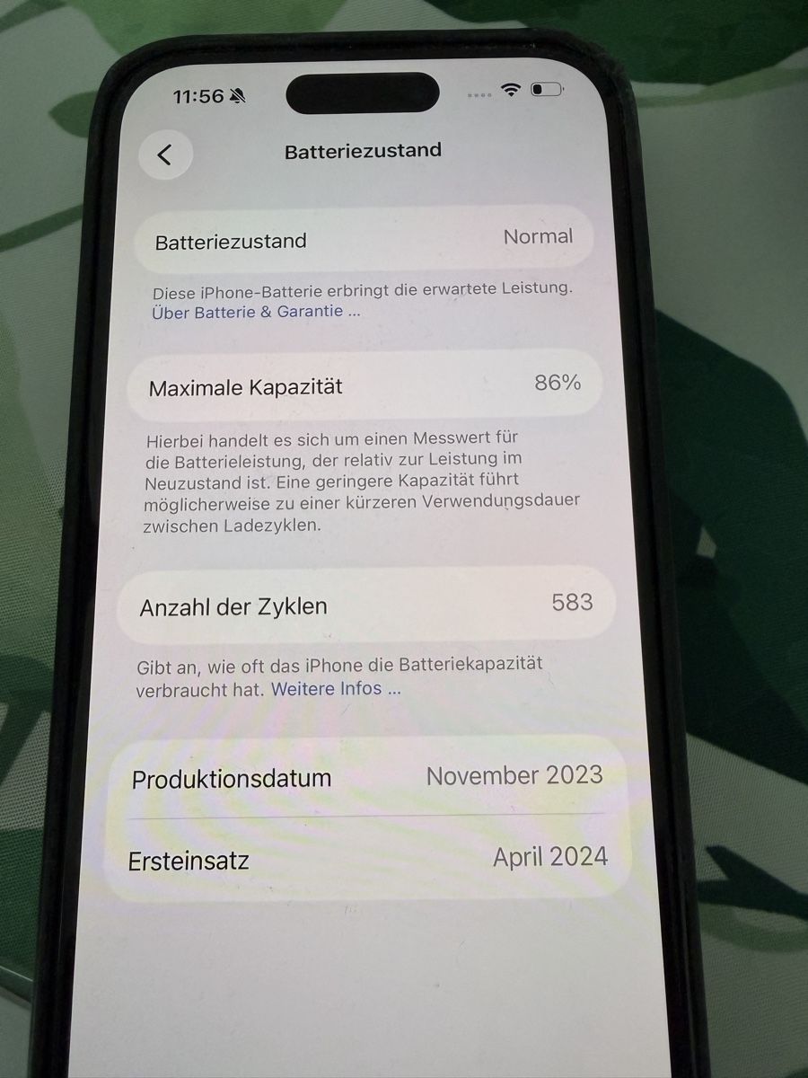 Apple Telefoni cellulari / Smartphones: iPhone 15 Pro Blue Titanium 128GB ab1.- – Usato da Murten venduto da Ads1 9
