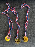 Kunststoff Medaillen