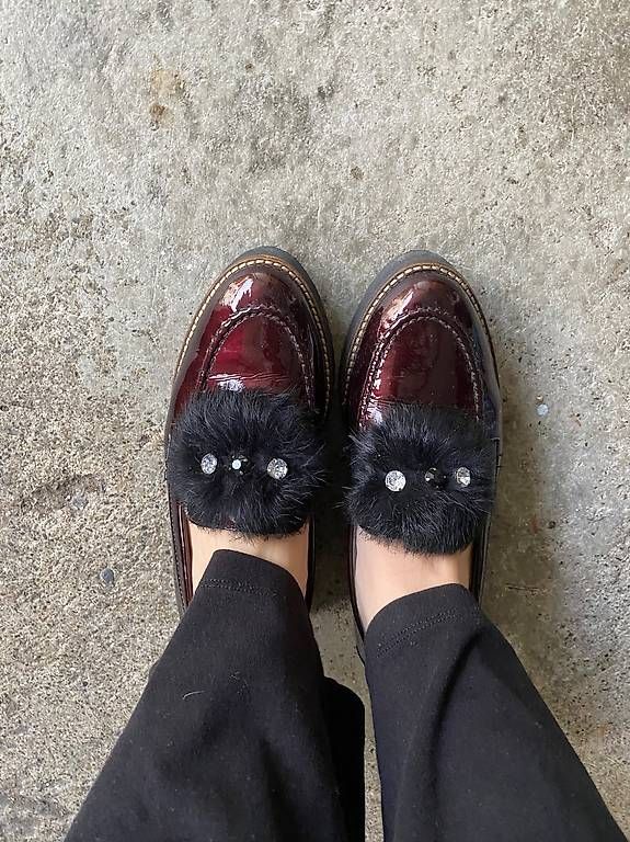 Damenschuhe: Rote Lackleder Loafer – Gebraucht aus Wohlen AG von Floflo200 1