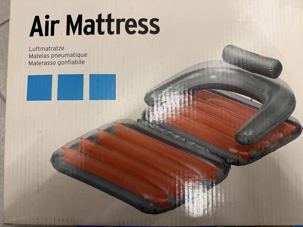 Schwimmringe: Lot de 2 matelas pneumatiques – Gebraucht aus Montreux von MaisonMonteCarlo 1