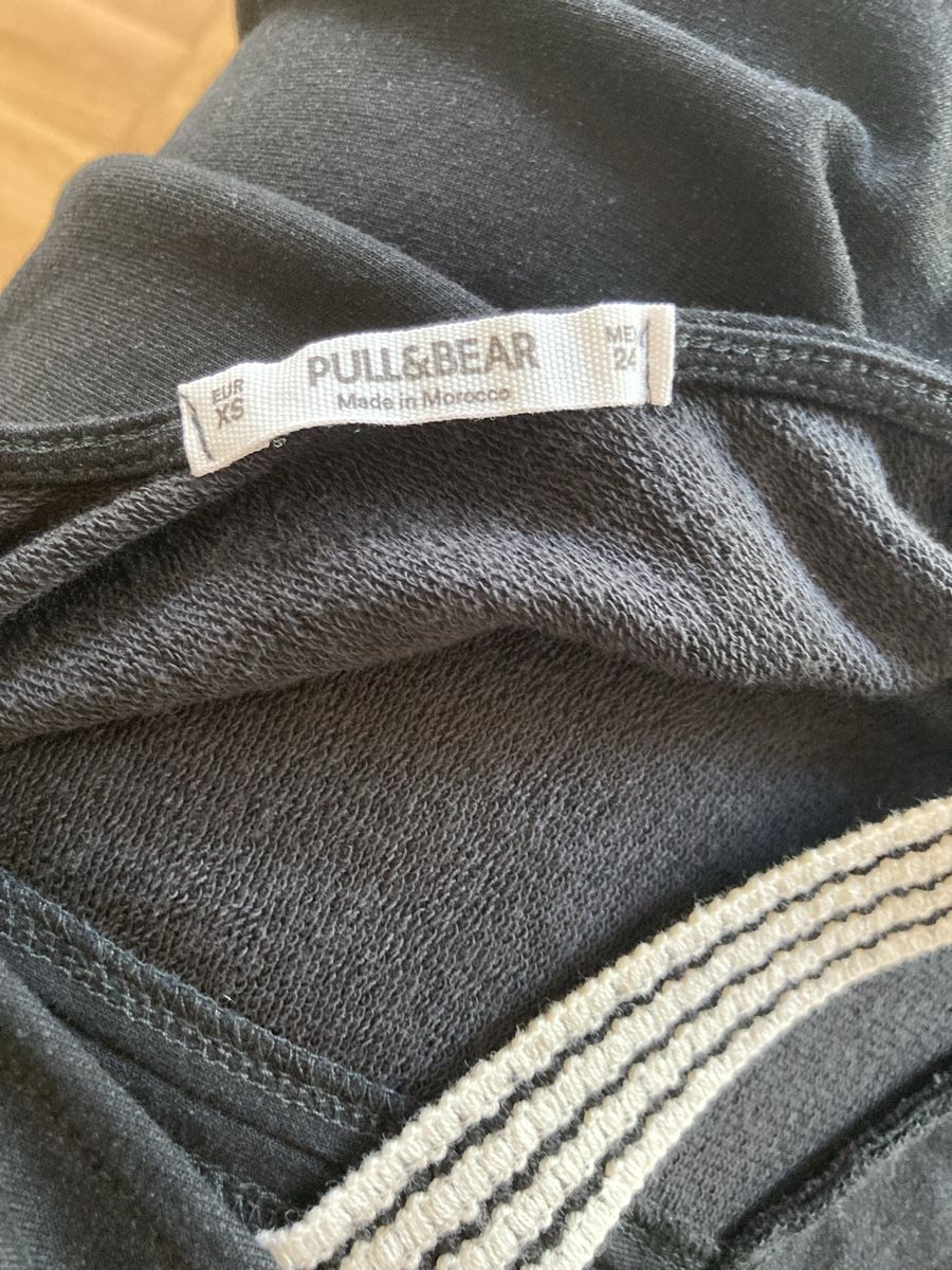 Pull&Bear Robes: Kleid von Pull& Bear – D'occasion à Lenzburg par Thesphinx 3
