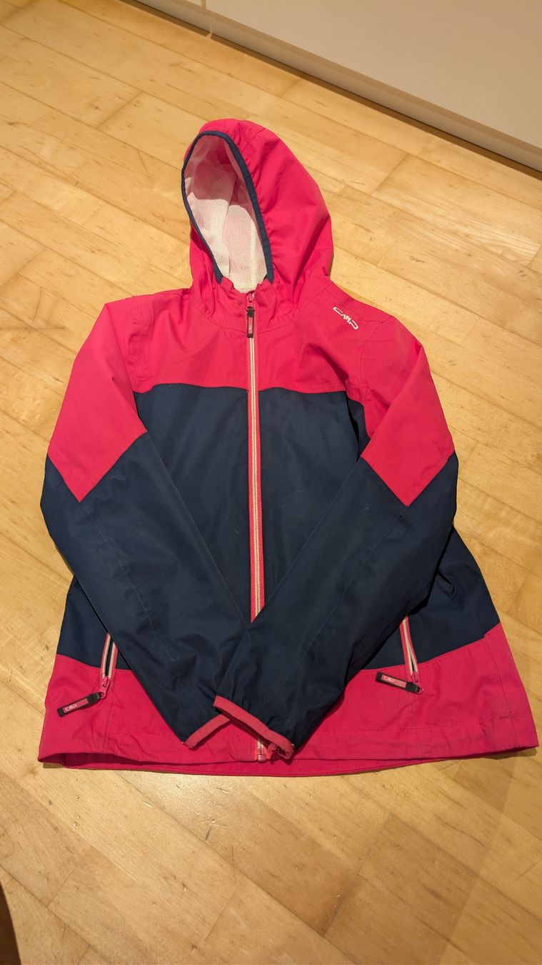 CMP Jacken & Mäntel: Regenjacke CMP – Gebraucht aus Stäfa von Viviane77