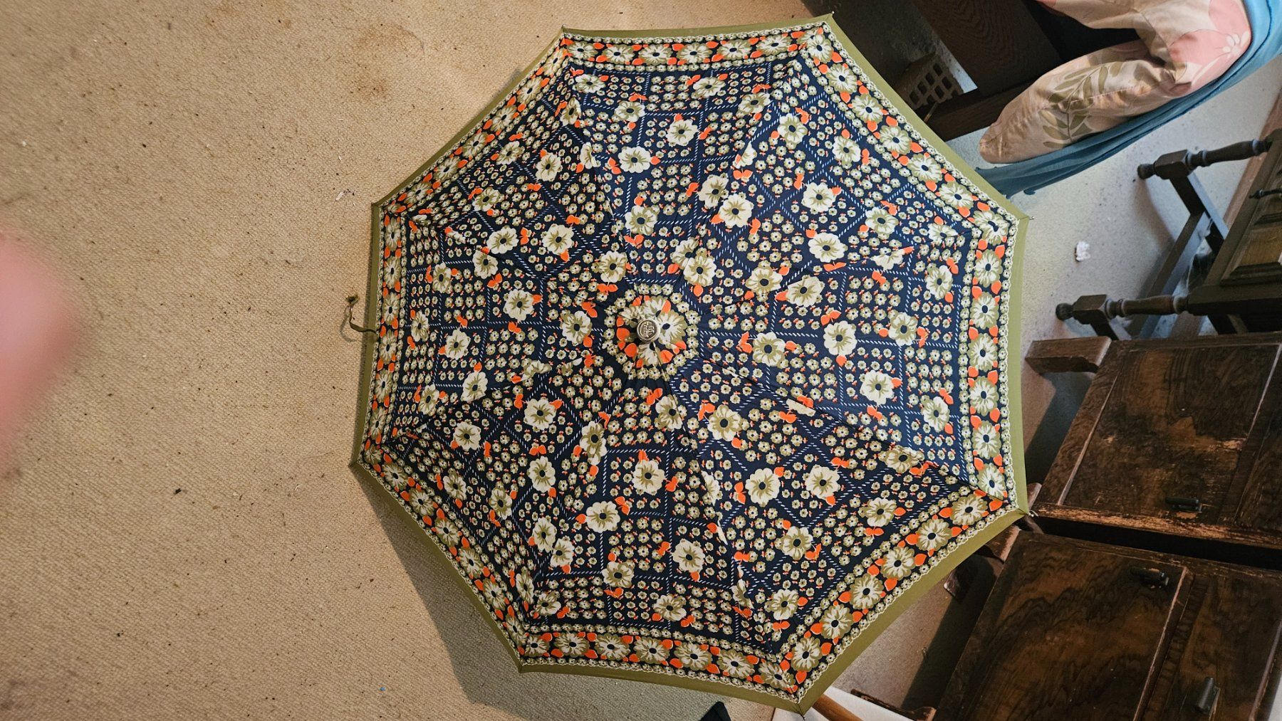 Ombrelli: Regenschirm automatisch, Vintage – Usato da Feldbrunnen venduto da Kolosseum111 3