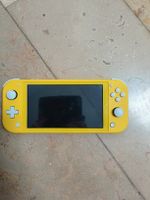 Nintendo Switch lite in gelb
