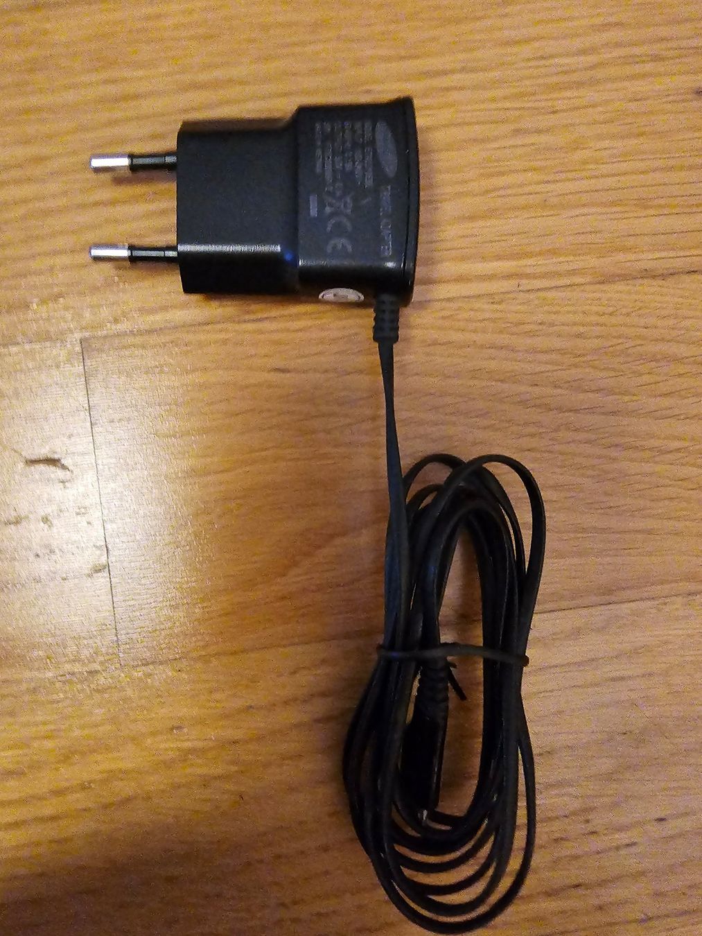 Samsung Caricabatterie: Samsung Ladekabel USB Micro B – Usato da Zürich venduto da Zurich_M