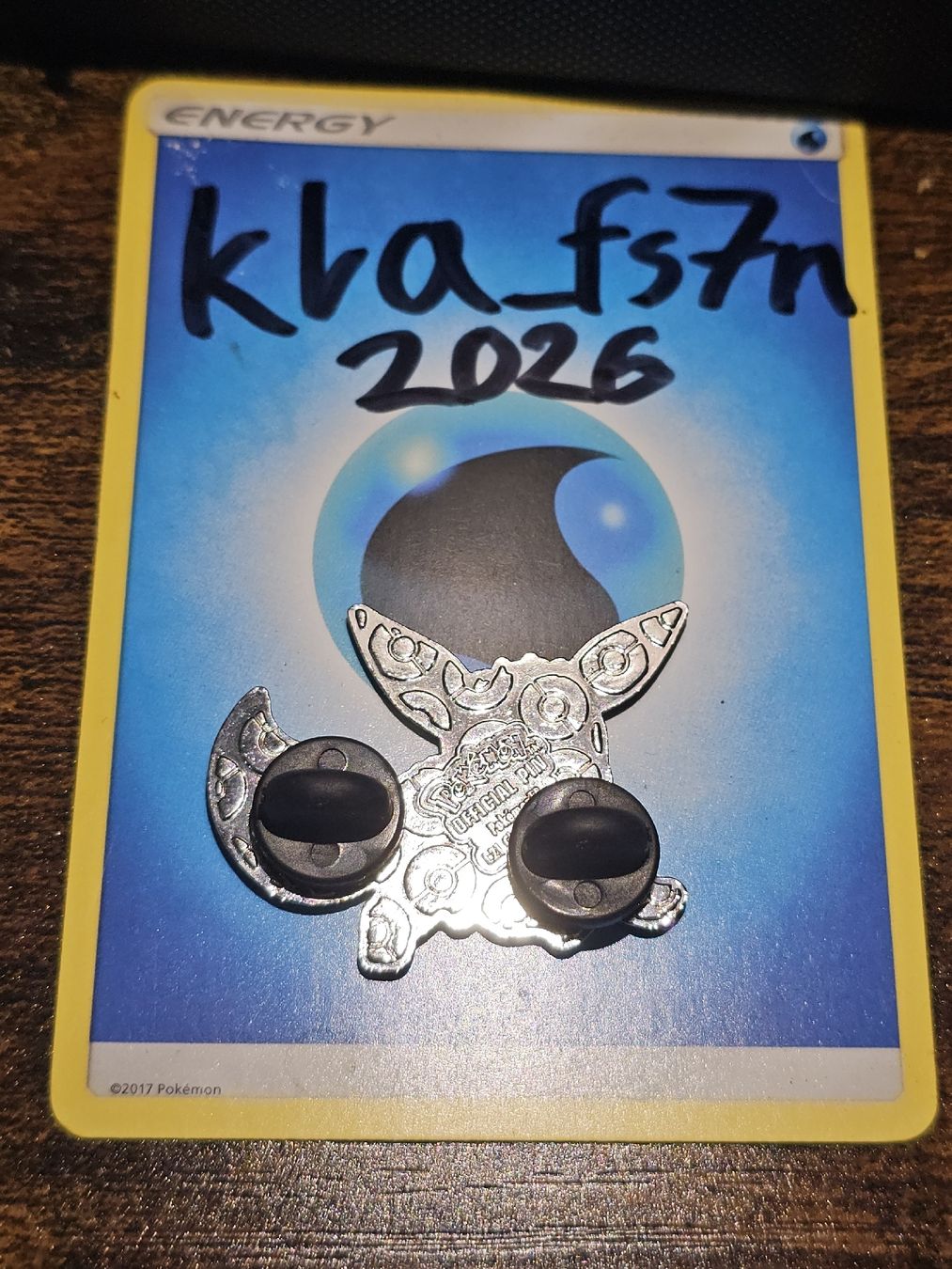 Pokémon Placchette & Badge: Radiant Eevee / Strahlendes Evoli Pokémon Pin – Nuovo (secondo la descrizione) da Siebnen venduto da 102trades 1