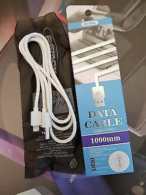 Kabel: IPhone Lightning f. Modelle 6-14 Kabel 1m weiss – Neu und originalverpackt aus Basel von tniederlaender 1