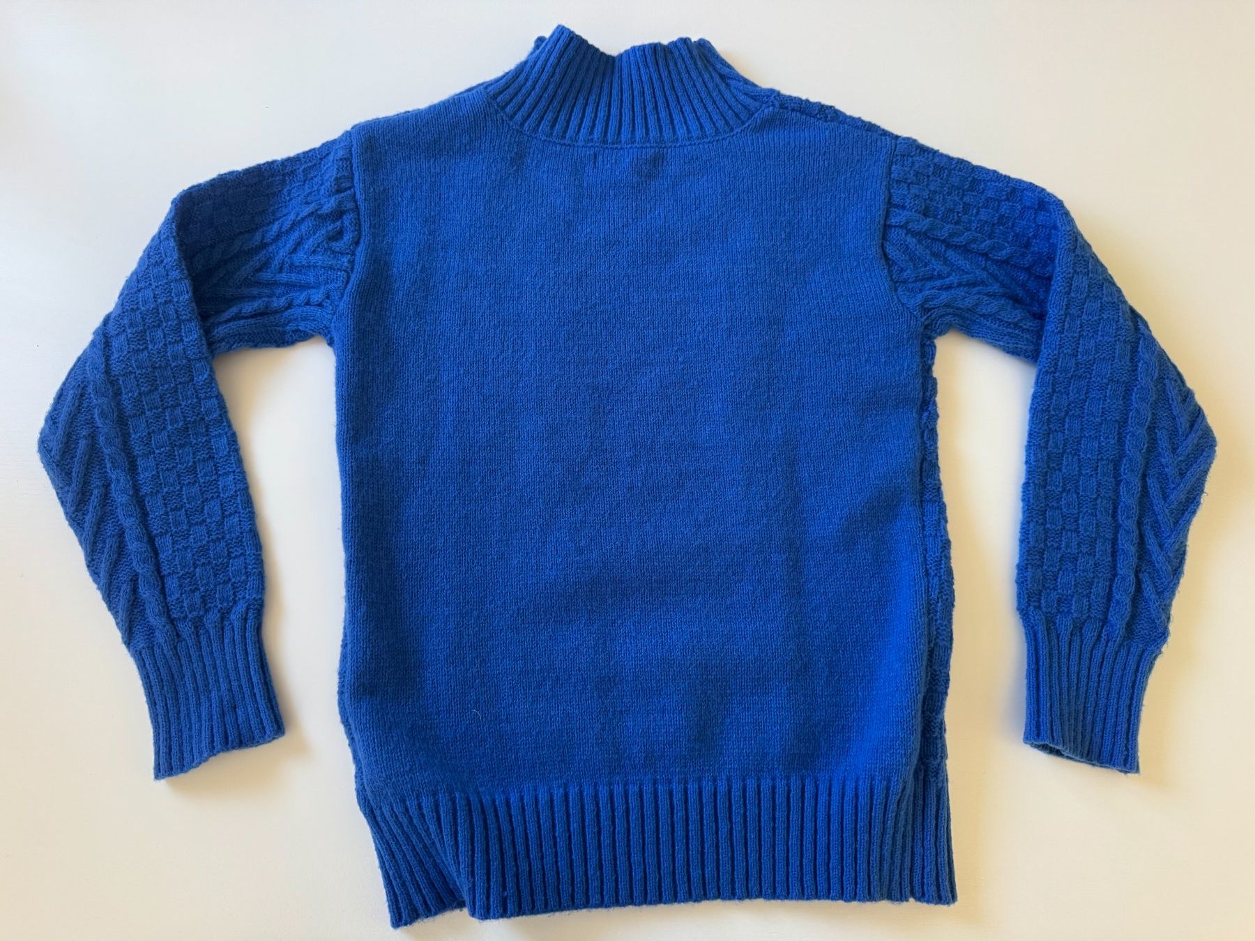 Pullover & Sweatshirts: Royalblauer Pullover – Gebraucht aus Zug von tischlerin 1