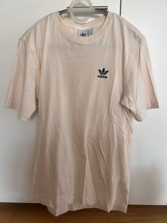 Adidas T-Shirt