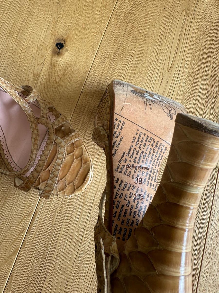 Scarpe da donna: Sommer Sandaletten in Schlangen – Usato da Samedan venduto da GianniV01 1
