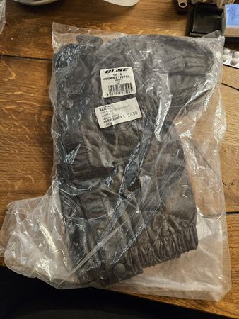 Büse Regen -Motorrad Ueberziehstiefel, Gr. 38, Neu,  (E)