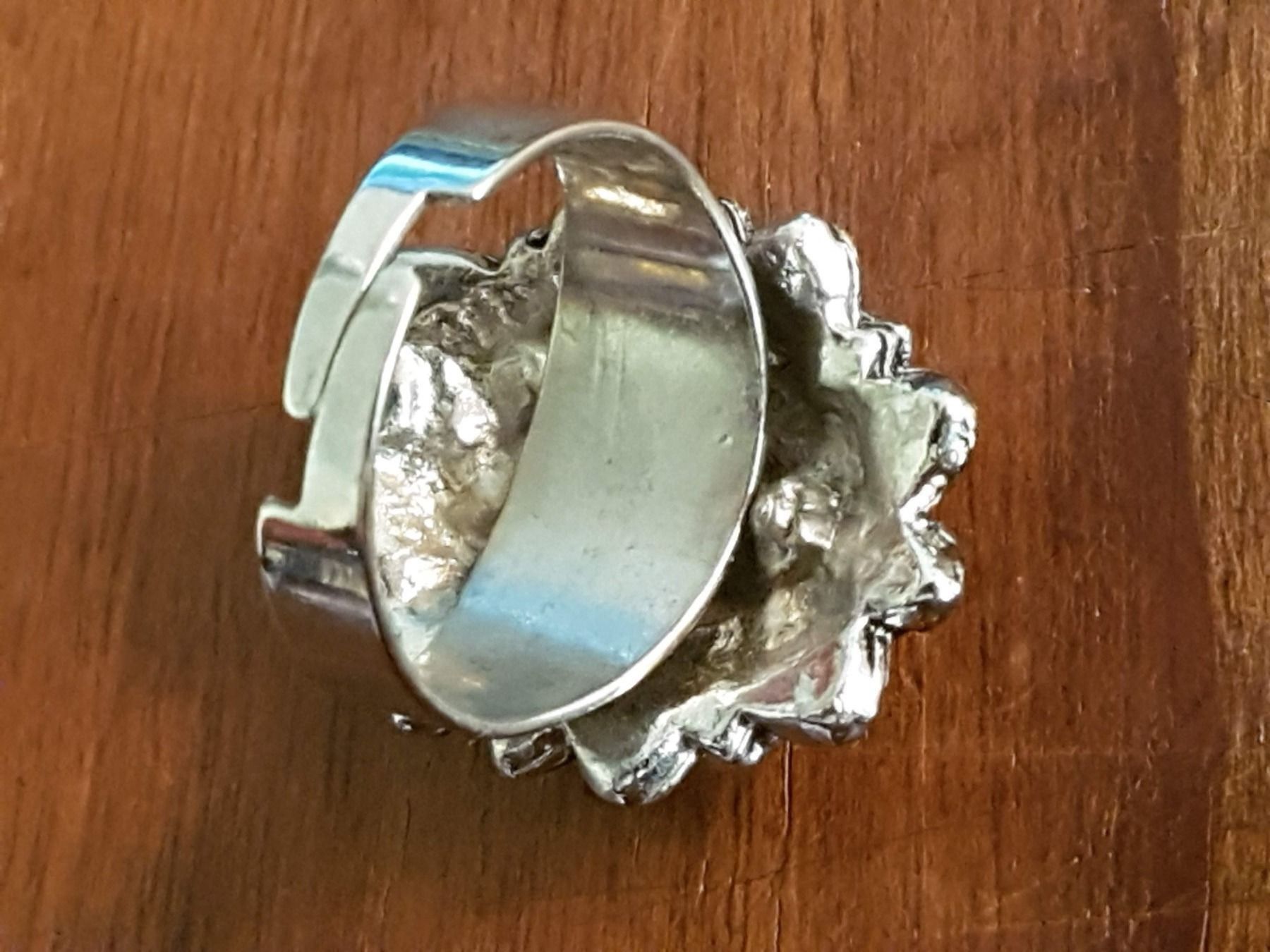 Ringe: Ring Metall mit facettierten Steinchen, oval, Hingucker – Gebraucht aus Ettingen von Maranathatalitha 3