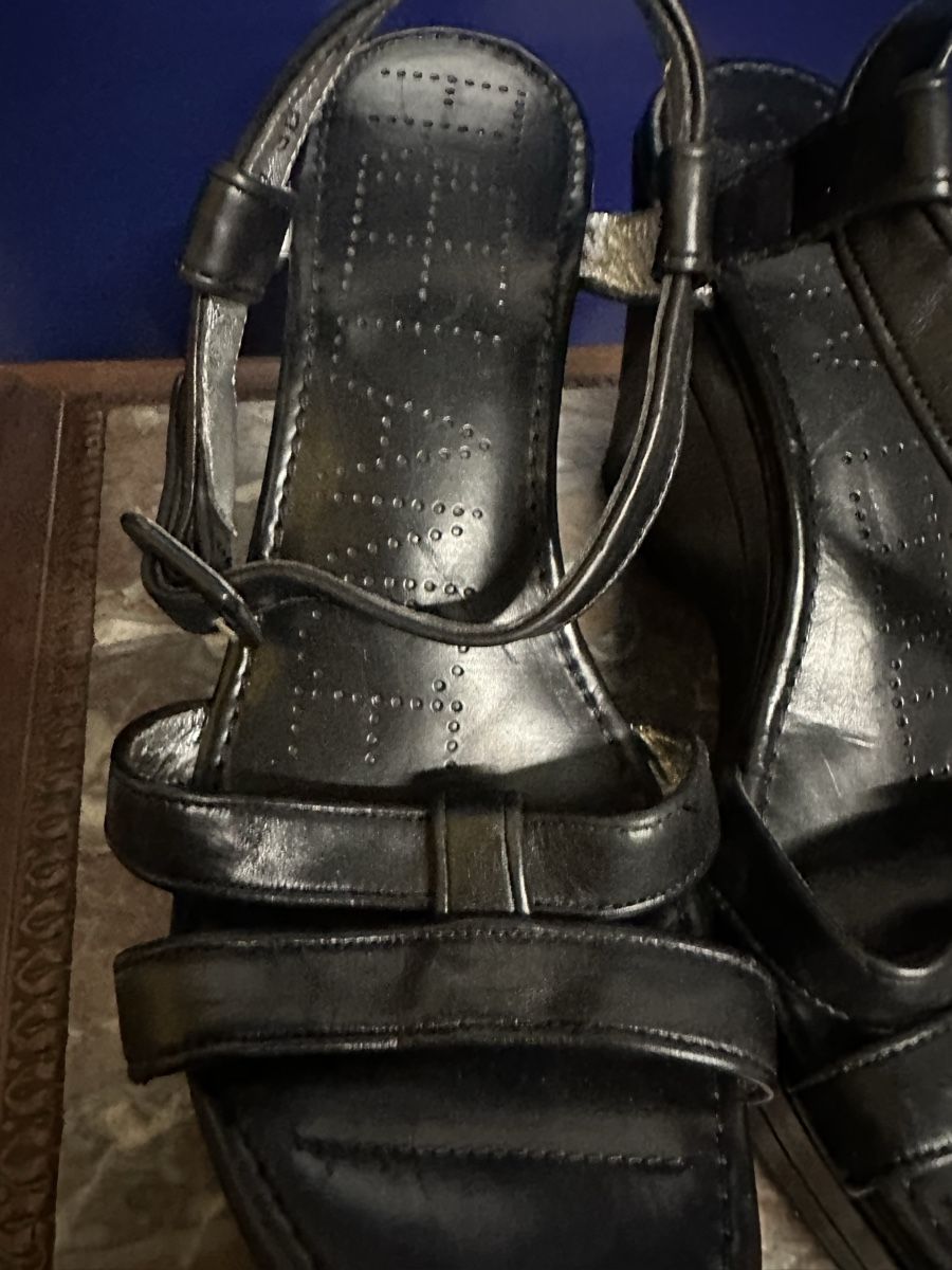 Damenschuhe: Sandales haut de forme FreeLance,Paris taille 38. – Gebraucht aus Genève von Tom6 1