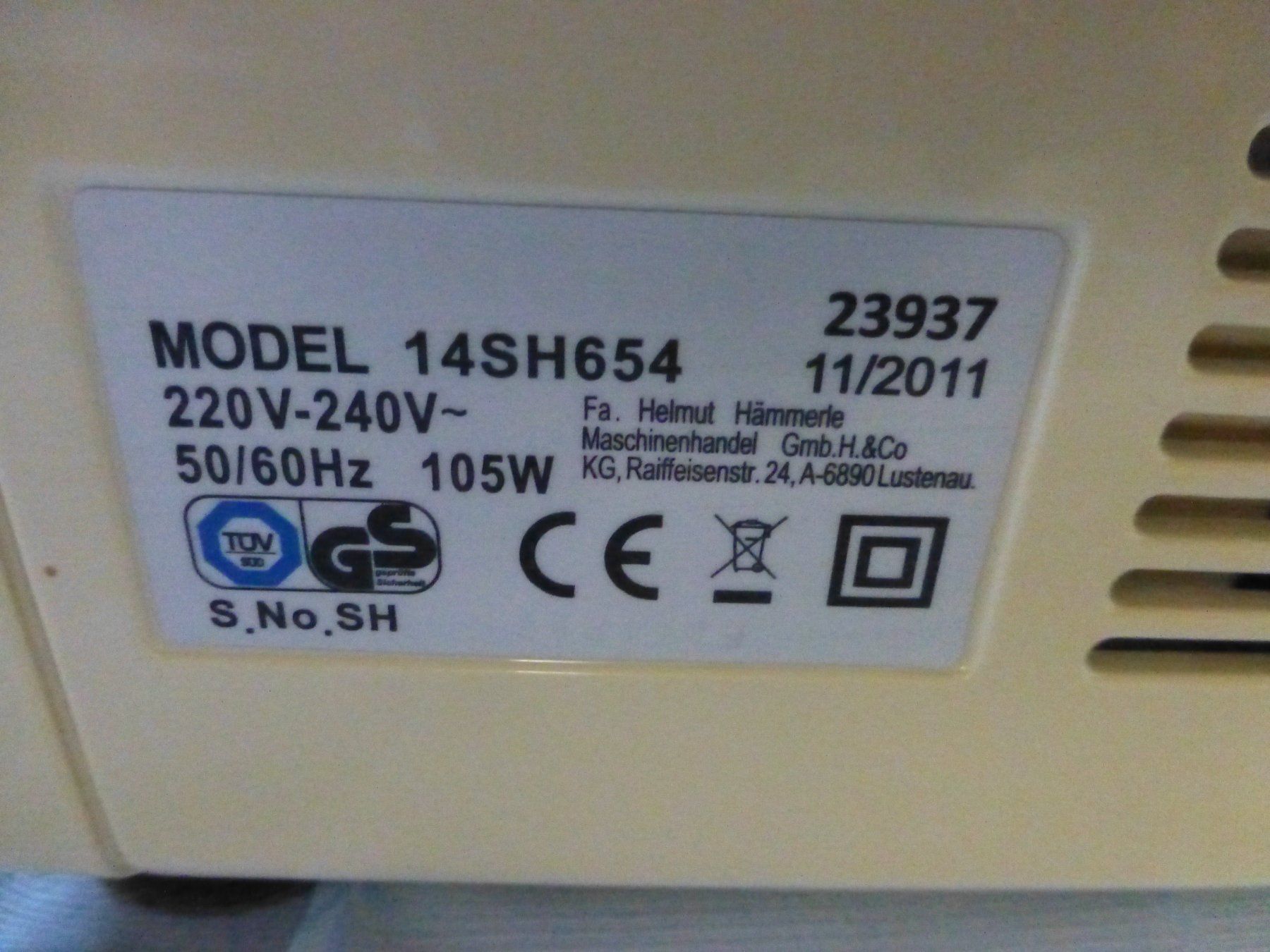 Singer Macchine da cucire: Overlock Nähmaschine von Singer – Usato da Würenlingen venduto da drago56 4