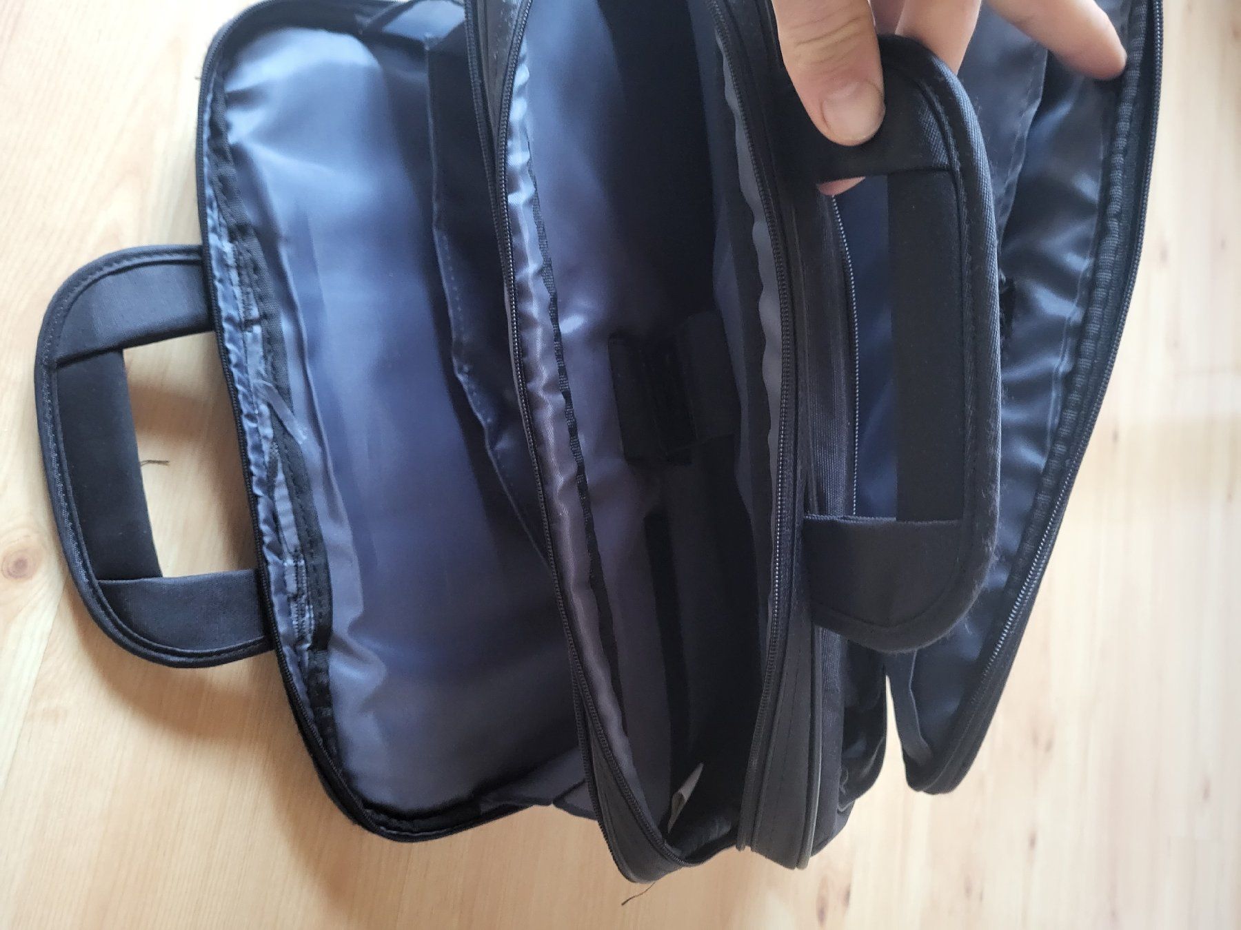 Valigie & Borse: Business/Computer bag – Nuovo e nell'imballaggio originale da Dietikon venduto da AniaSunrise 3