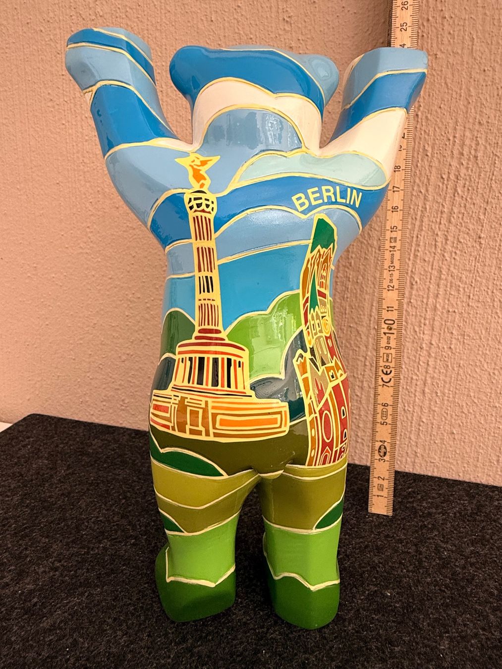 Statuette: Berlin Buddy Bear Figur bunt bemalt - Top! – Usato da Niederuzwil venduto da Lenk 4