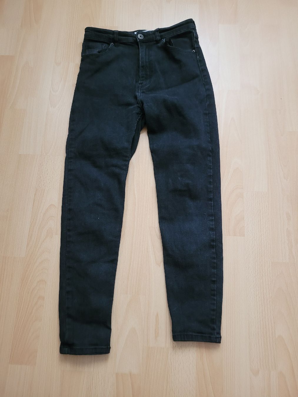 Hosen: Hose gr. 38 – Gebraucht aus Inwil von Flower2325