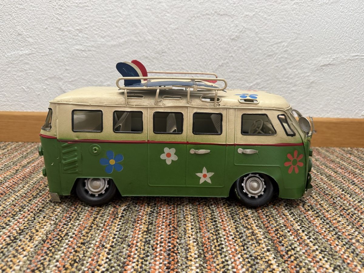 Alle Dekorationen: Dekorationsbus Blech Retro Hippie mit Surfbrettern – Neu (gemäss Beschreibung) aus Forch von m_d_wq2p 2