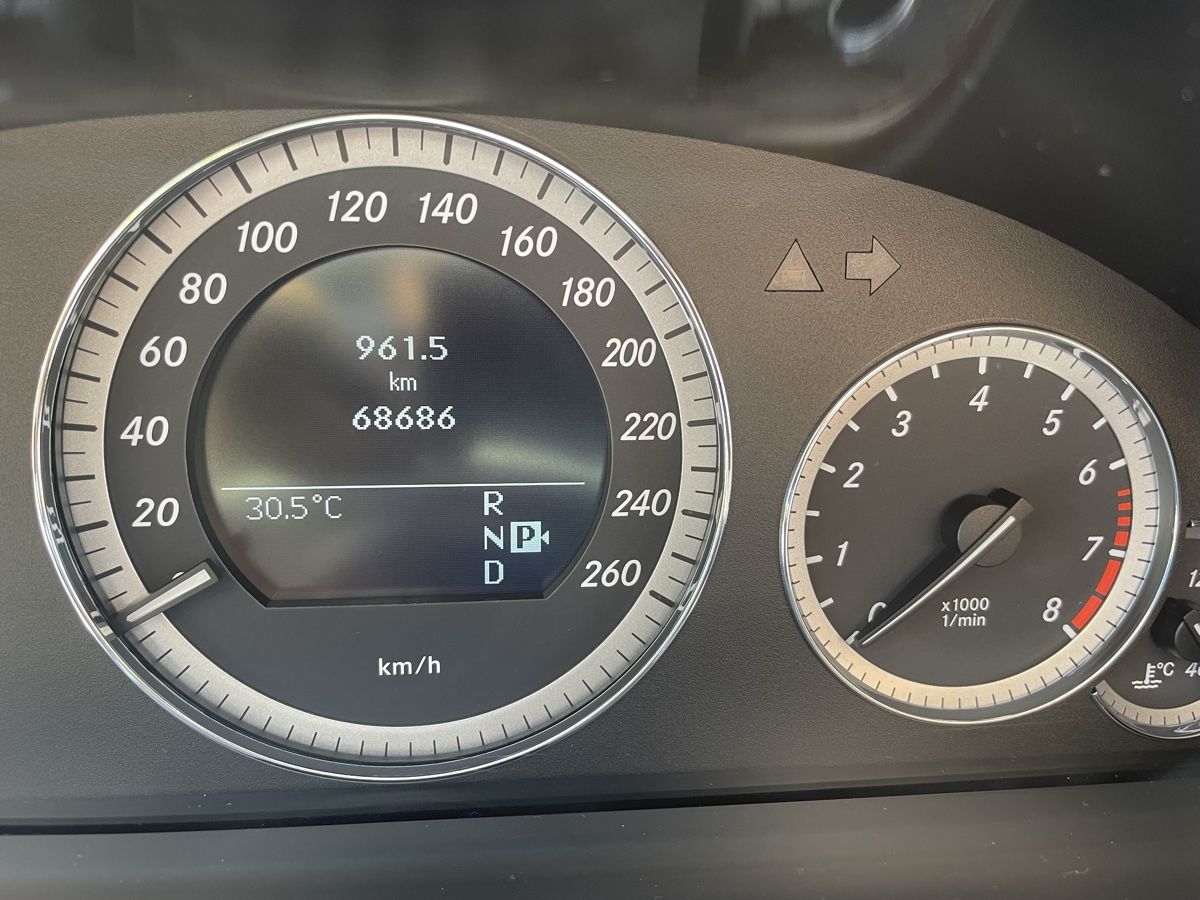 Mercedes-Benz Autos: Mercedes E350 CGI, 68K, 2010, MFK – Gebraucht aus Stallikon von sulaimti 8