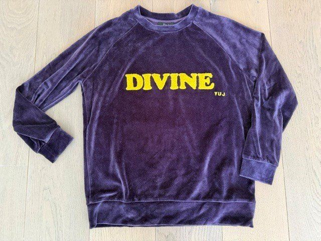 Maglioni & Felpe: Velours Pullover DIVINE YUJ PARIS lila Gr S – Usato da Bern venduto da howi72