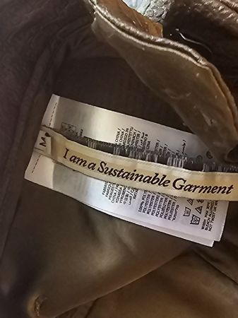 Pantalon Guess taille M couleur bronze, élégant & stylé