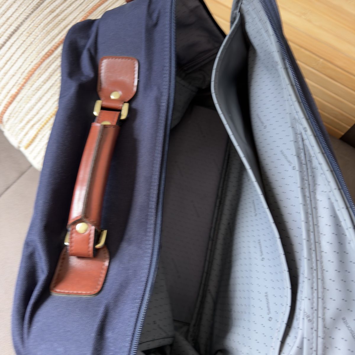 Samsonite Taschen: Reisetasche/Weekender von Samsonite, Top Zustand! – Neu (gemäss Beschreibung) aus Widnau von kustercarmen 4