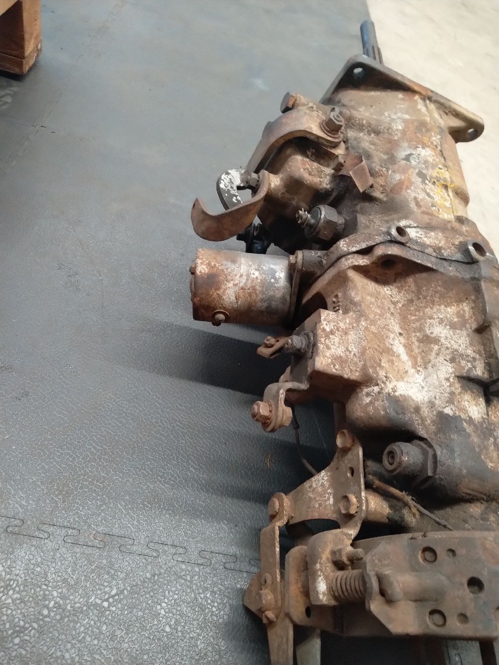 Chrysler Tutti pezzi di ricambio auto: Chrysler Fluid Drive – Difettoso da Steinen venduto da Blackcadillac 2