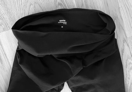 Sporttight 3/4 Länge, neuwertig, M
