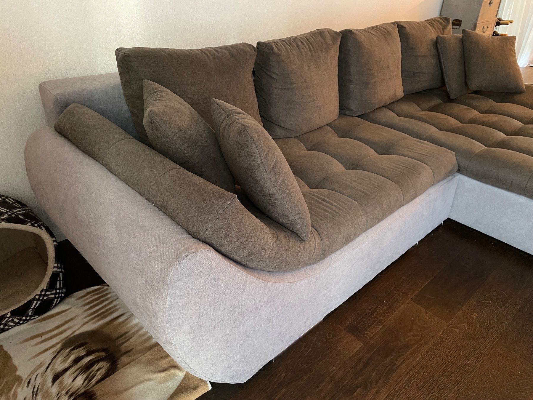 Mömax Divani: Ecksofa mit Bettfunktion, anthrazit/grau, neuwertig. – Usato da Nottwil venduto da Resu77 2