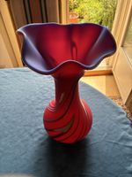 Grosse Glasvase rot