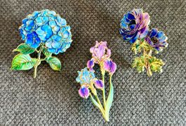 3x Pin Blumen