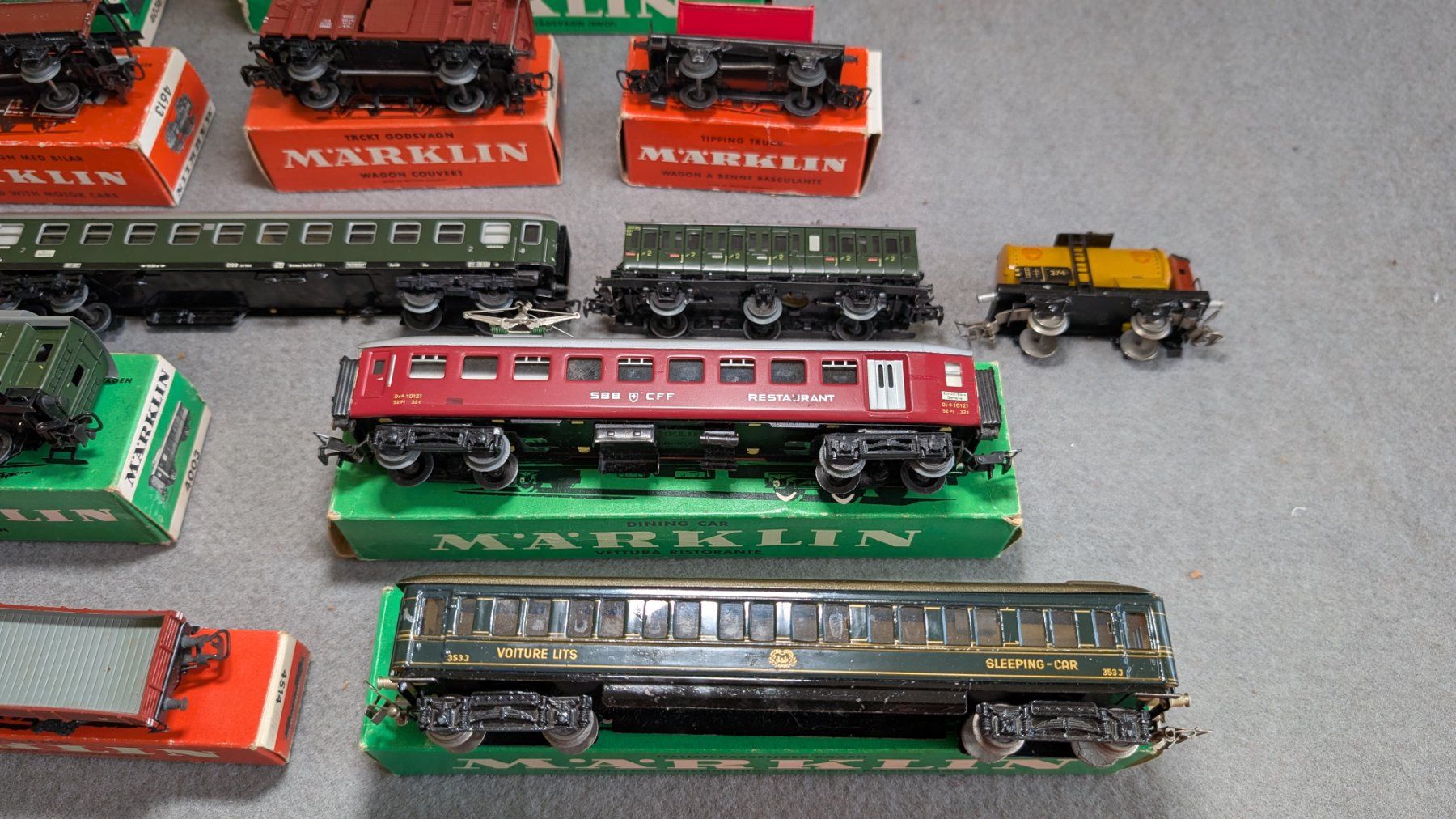 Märklin Modellini di ferrovie: Riesige Märklin Eisenbahn mit Sammlerwert – Usato da Binningen venduto da LukasRicardo 4