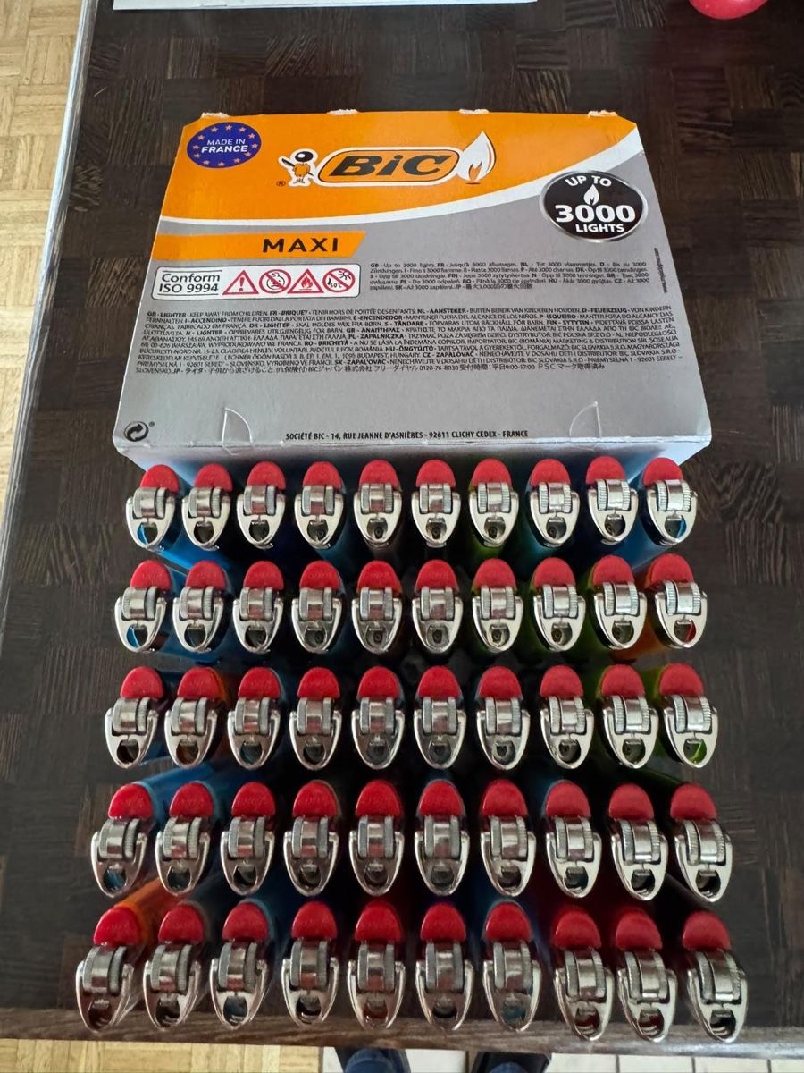 Bic Feuerzeuge: 🔥50 BRIQUETS BIC MAXI – FORMAT ORIGINAL – Neu und originalverpackt aus Donatyre von Allan_1580 2