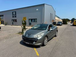 Peugeot 207 CC cabriolet