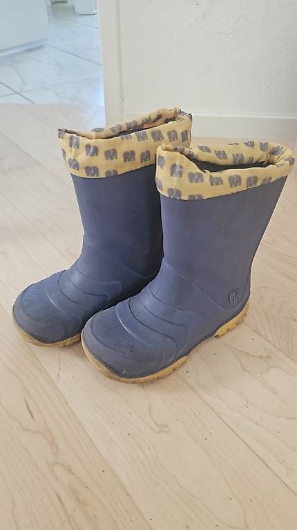 Scarpe per ragazzi: Elefante Gummistiefel gr.24 – Usato da Flurlingen venduto da Nicole_Koogoo
