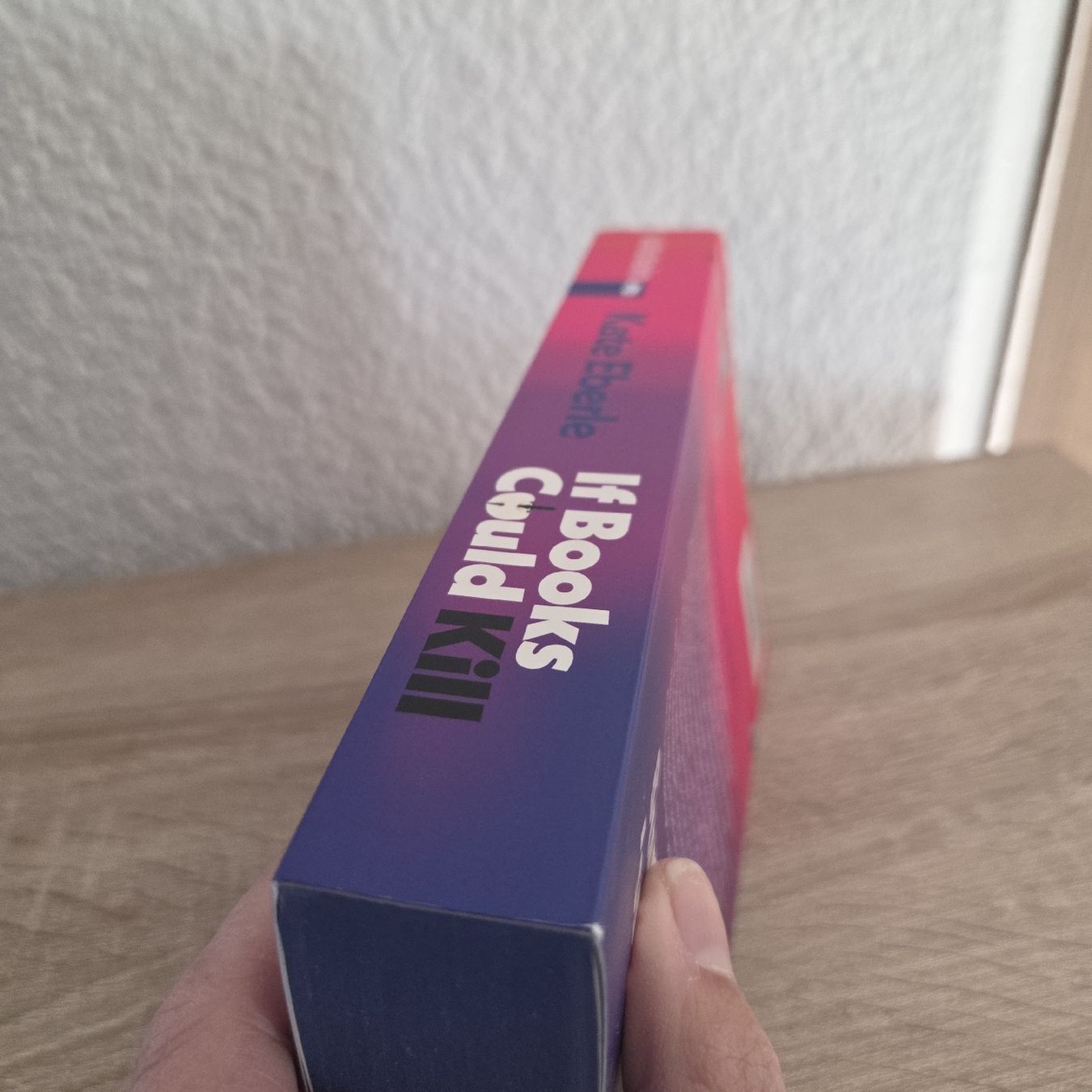 Libri: If Books Could Kill – Kate Eberle mit Farbschnitt  – Nuovo (secondo la descrizione) da Näfels venduto da CH.Kchlineknopf 2