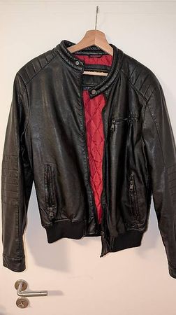 Lederjacke M/Schwarz gefüttert, top Zustand, nie gebraucht