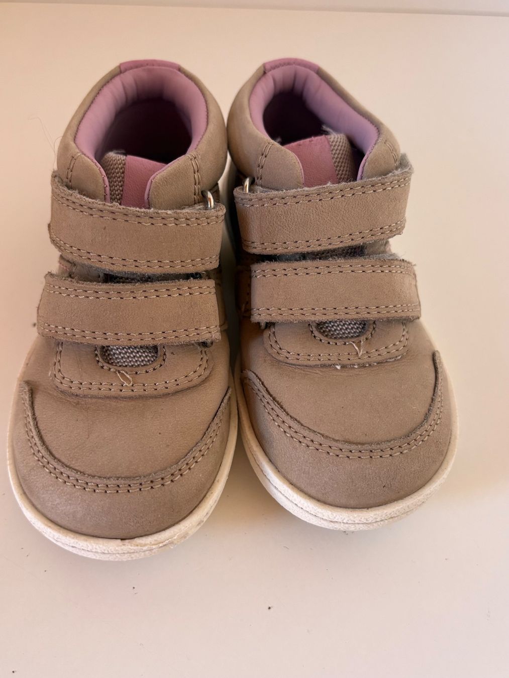 Elefanten Schuhe für Mädchen: Elefanten, Grösse 23, 22 – Gebraucht aus Plaffeien von kce_bj9r 3