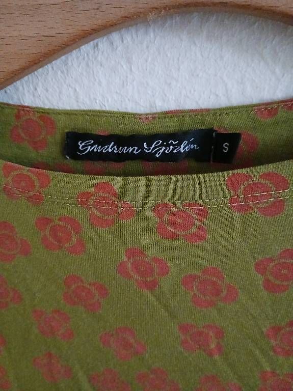 Gudrun Sjöden T-shirt: Shirt S von Gudrun Sjöden – Usato da Riedholz venduto da bri_fr7s 1
